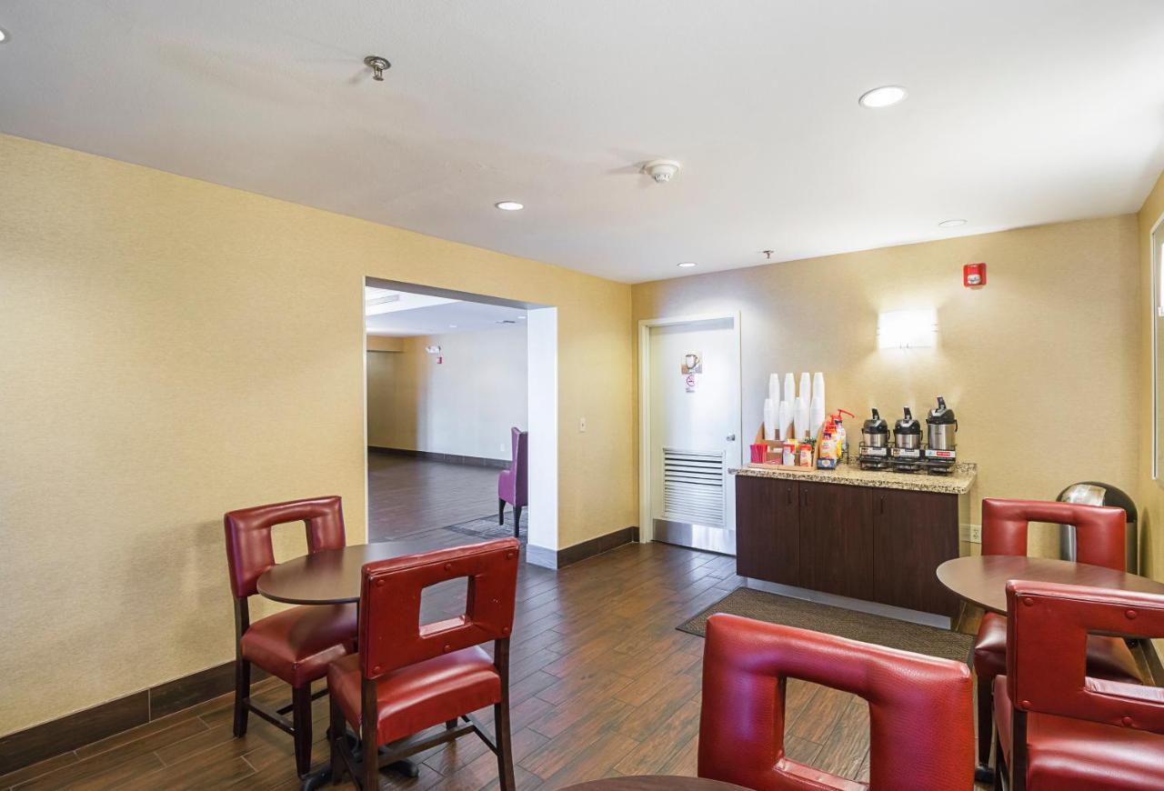 Red Roof Inn Plus + Phoenix West Bagian luar foto