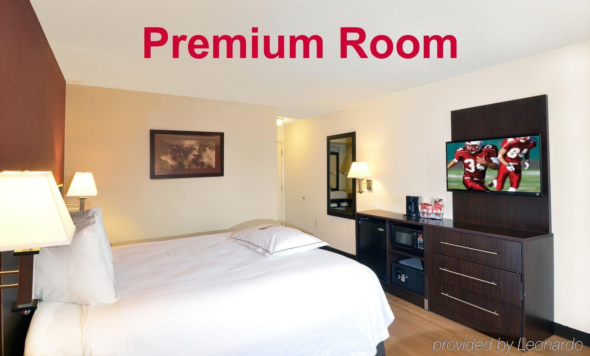 Red Roof Inn Plus + Phoenix West Bagian luar foto