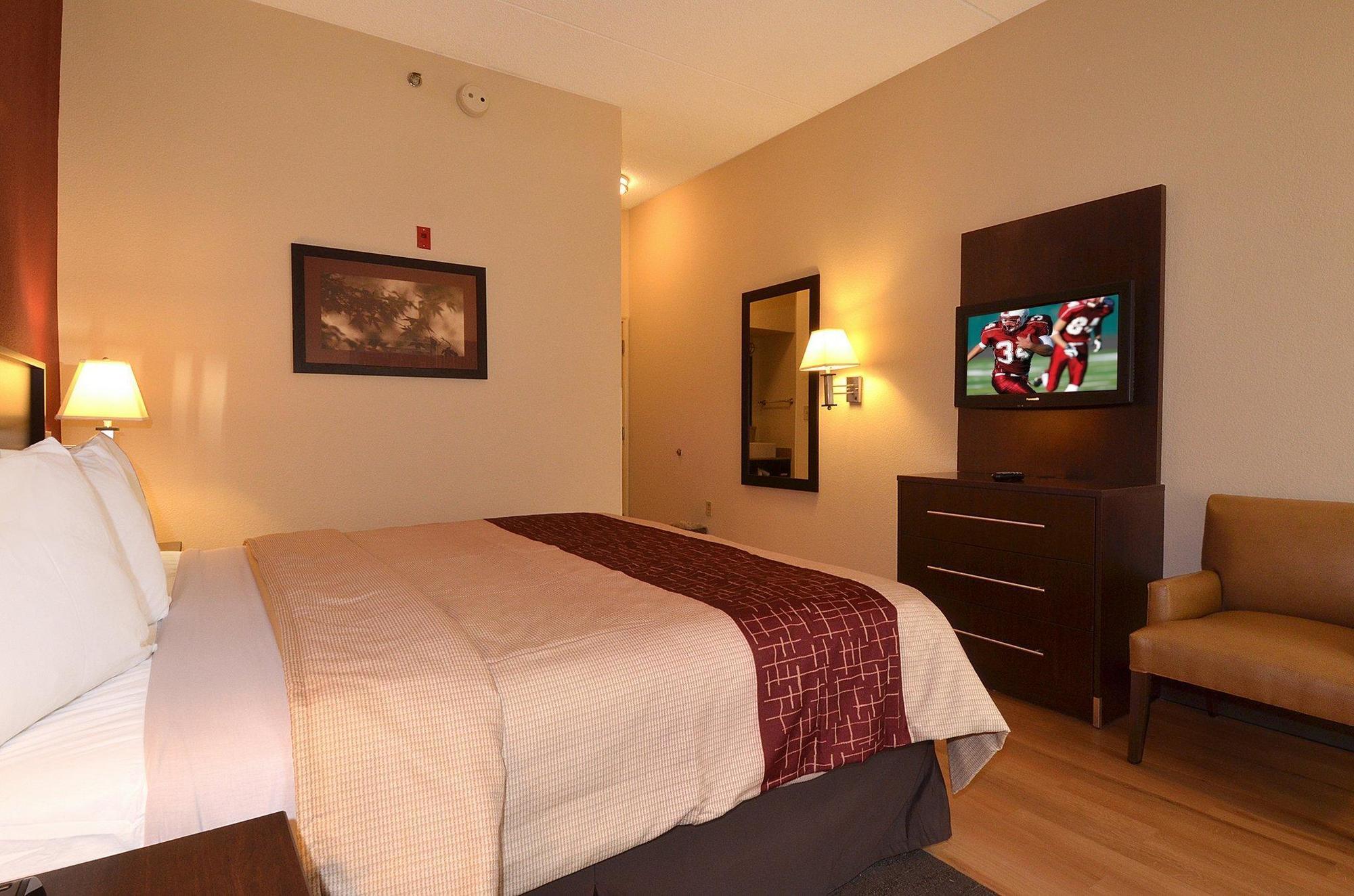 Red Roof Inn Plus + Phoenix West Bagian luar foto
