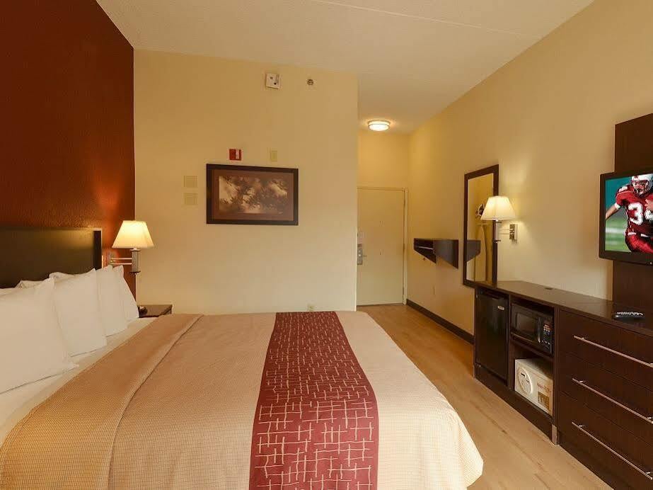 Red Roof Inn Plus + Phoenix West Bagian luar foto